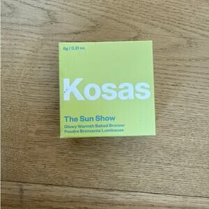 Kosas The Sun Show Glowy Warmth Baked Bronzer Escape